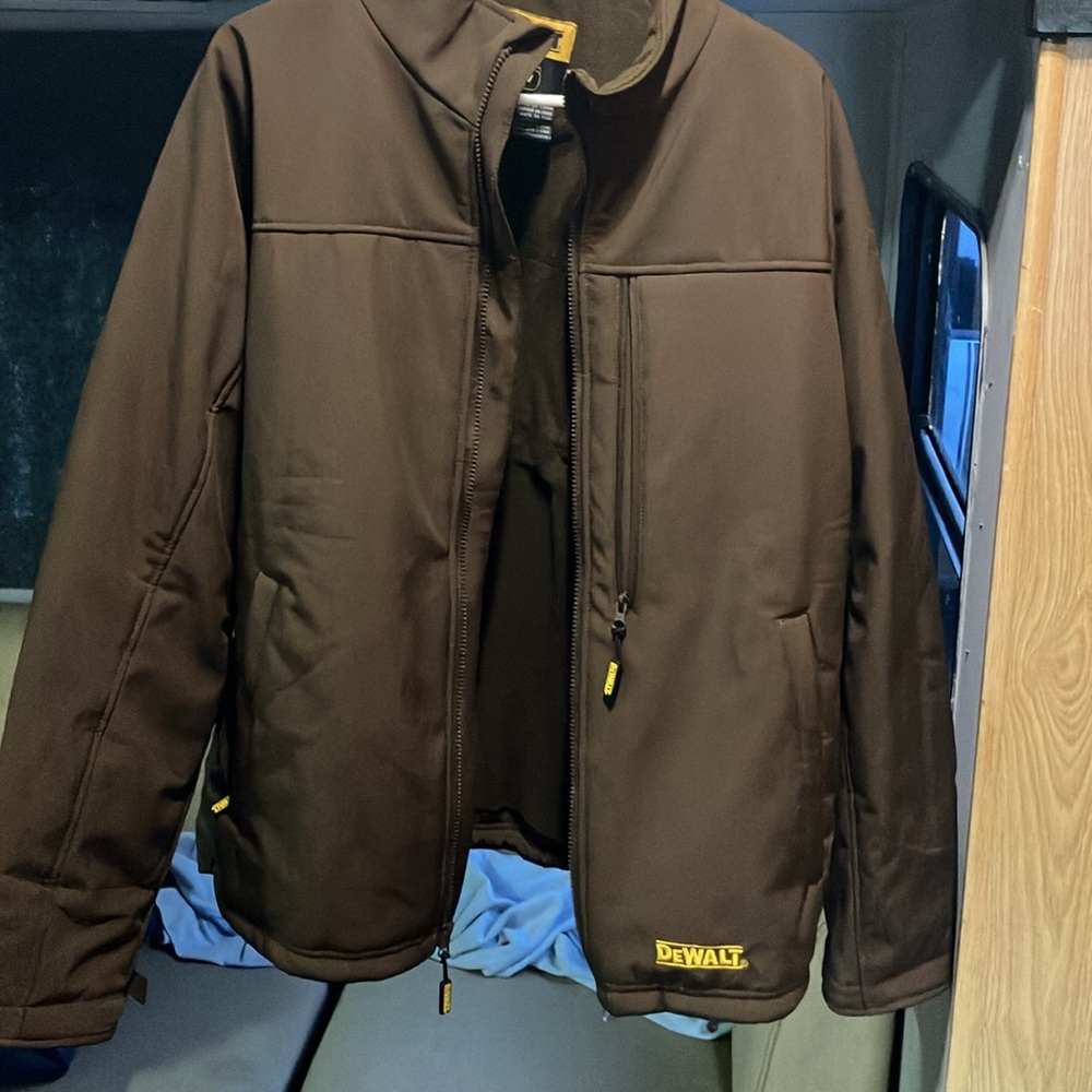 Dewalt battery power jacket